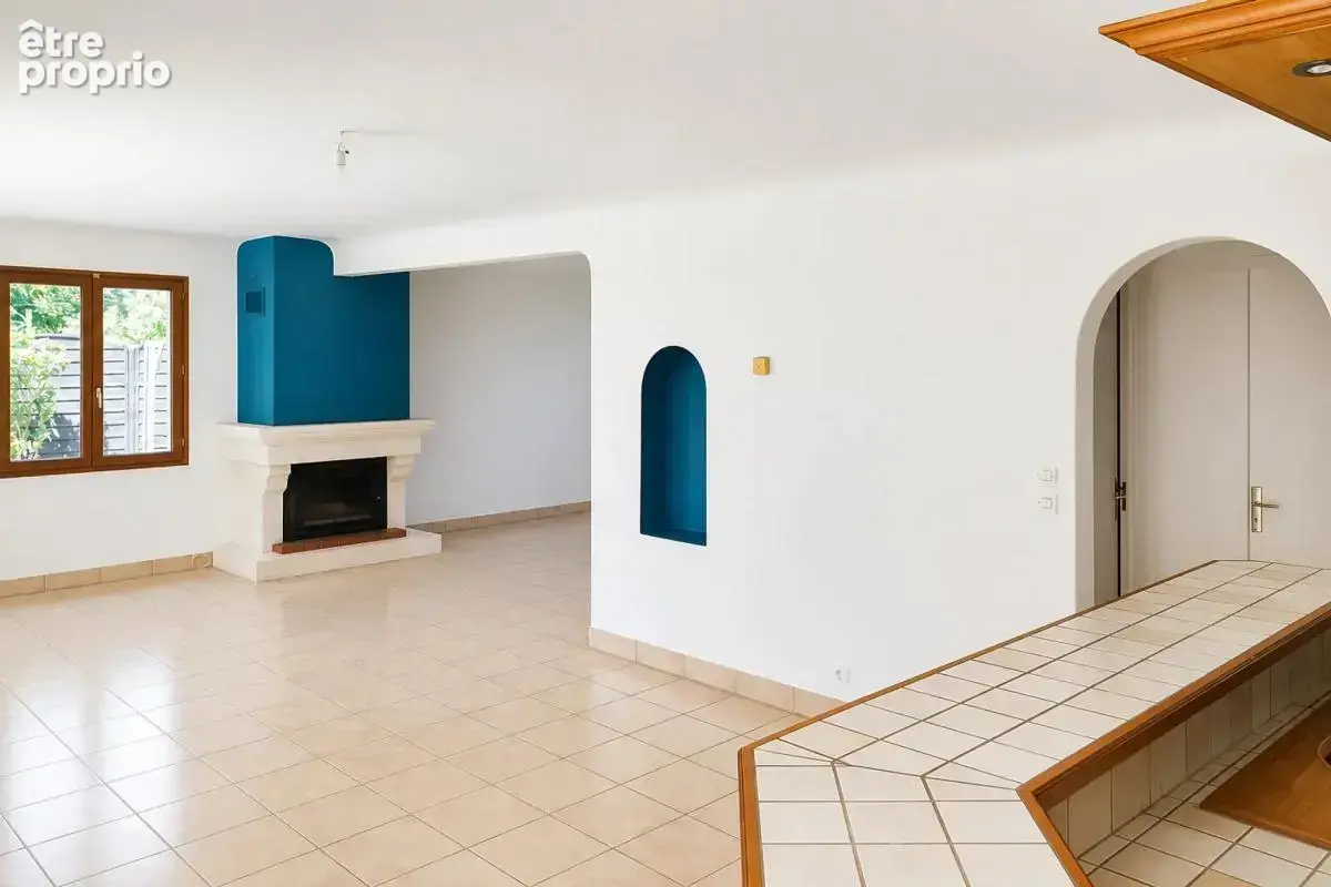 Maison de 7 pièces de 212 m² à Le Poinçonnet - photo 10