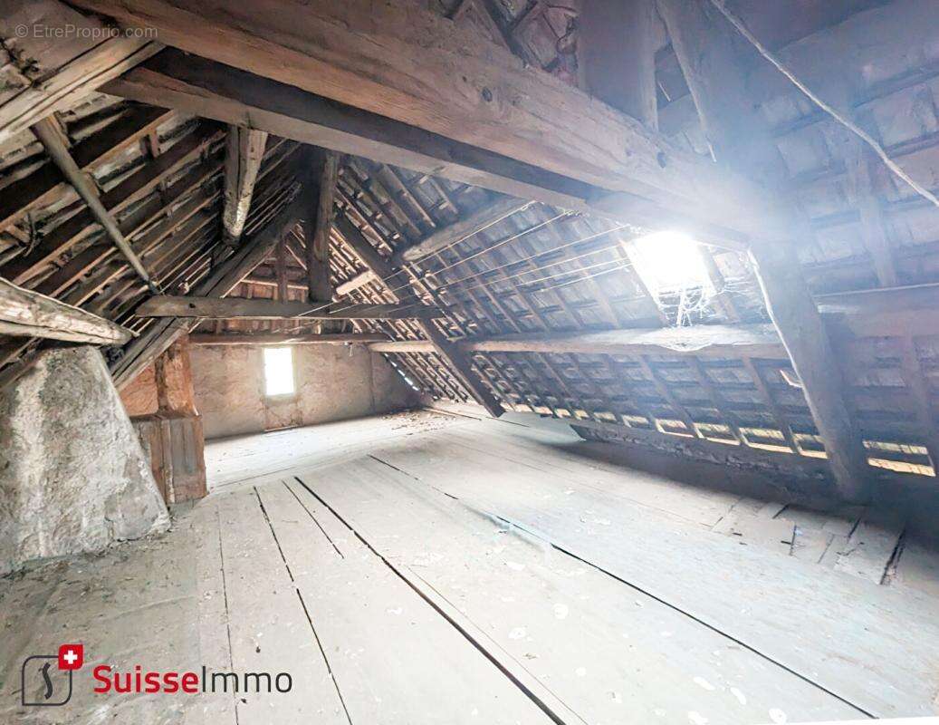 Maison à BAUME-LES-DAMES