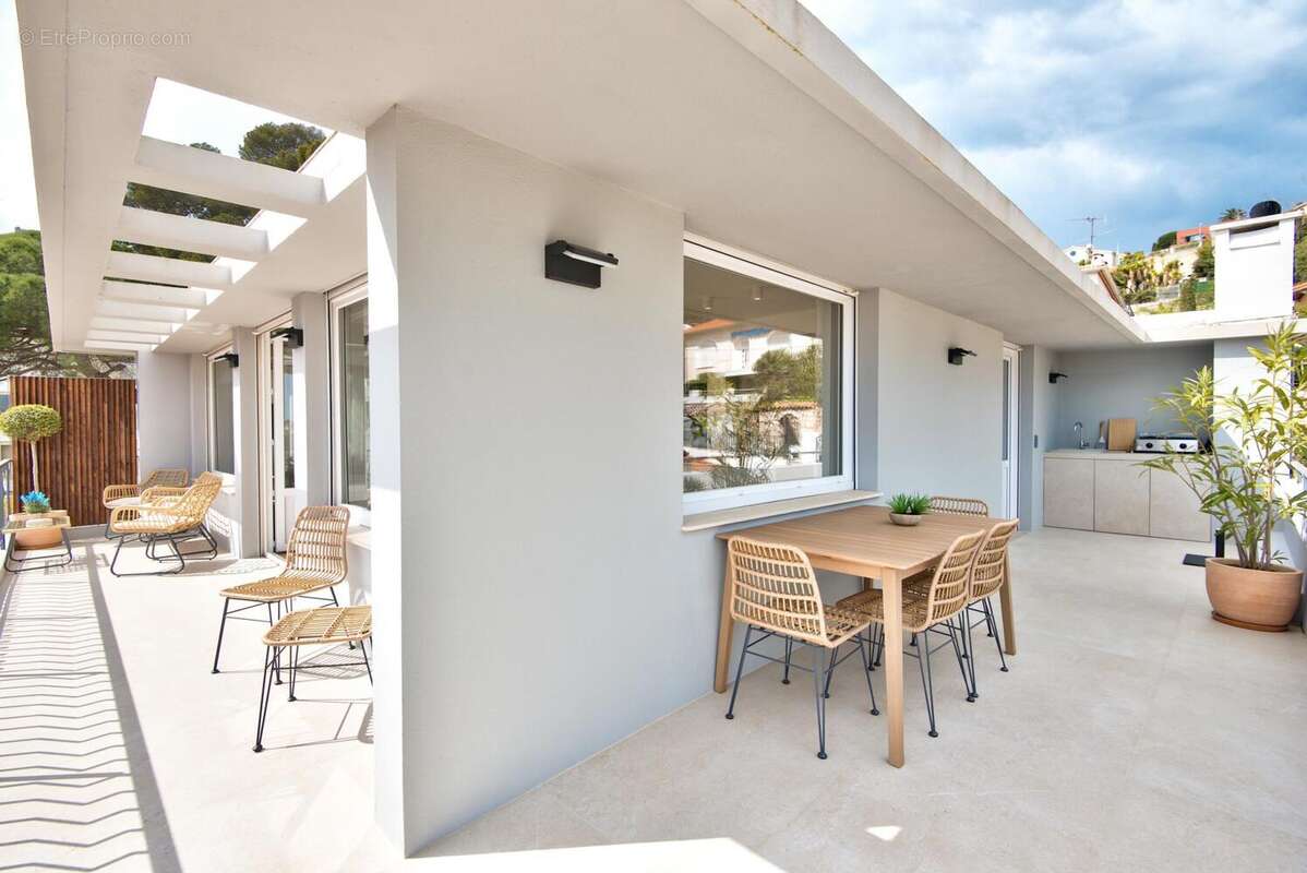 Appartement à VILLEFRANCHE-SUR-MER