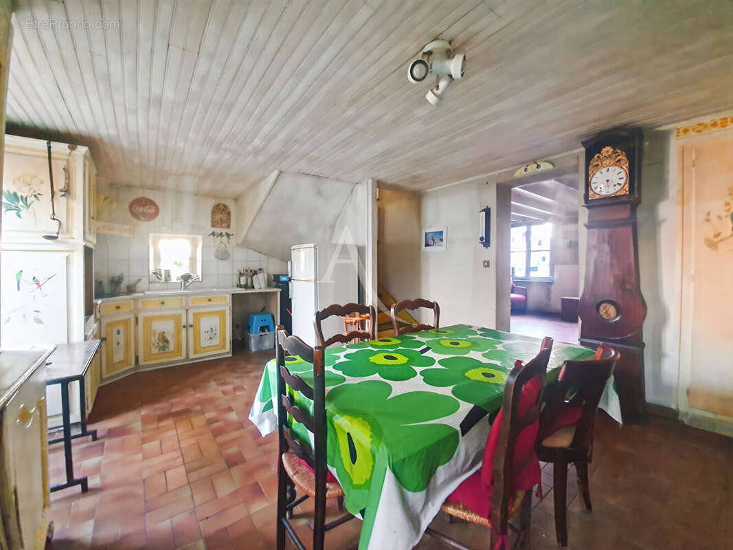 Maison à TESSANCOURT-SUR-AUBETTE