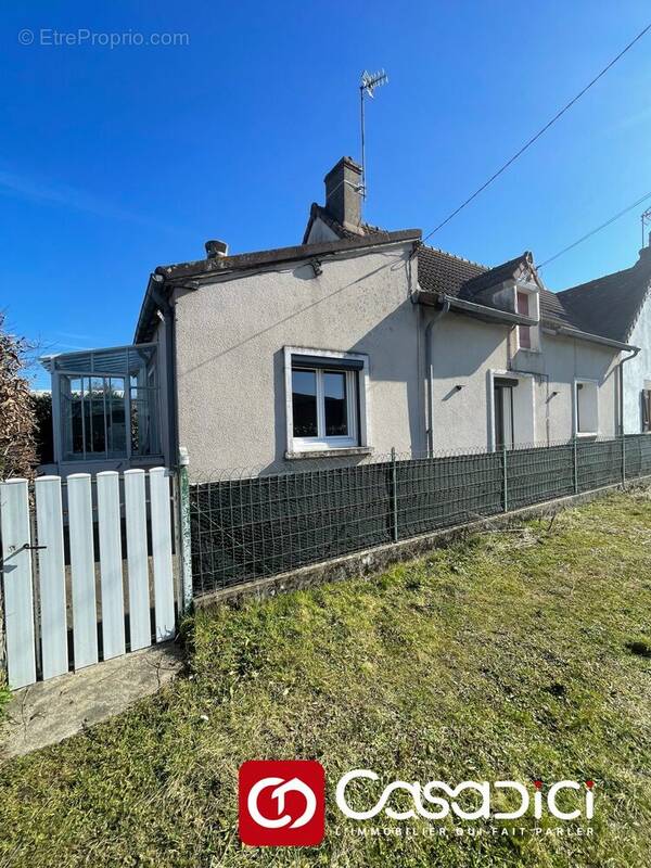 Maison à CHANTENAY-SAINT-IMBERT