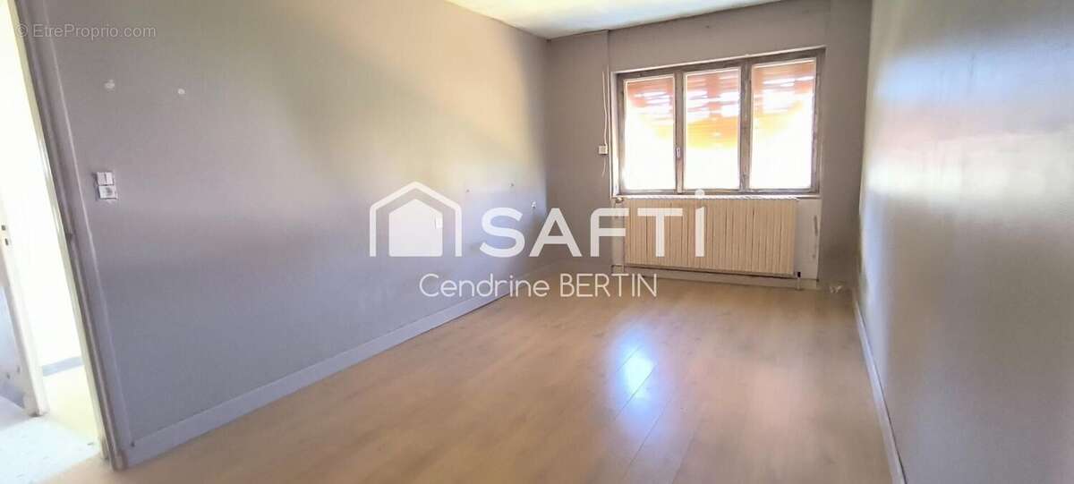 Photo 4 - Maison à SAINT-DENIS-LES-BOURG