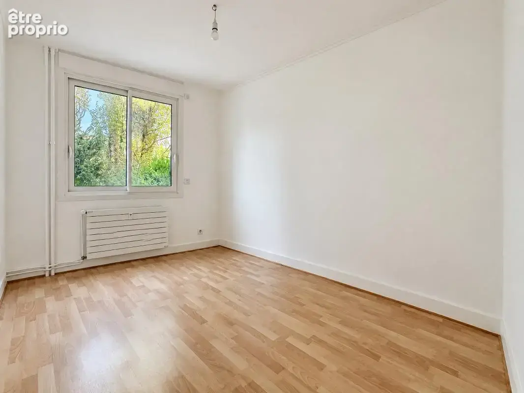 Appartement - 2 chambres - Résidence sécurisée - Balcon - Garage fermé - Cave - photo 15