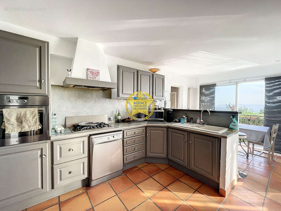 Maison à ROCHEFORT-DU-GARD