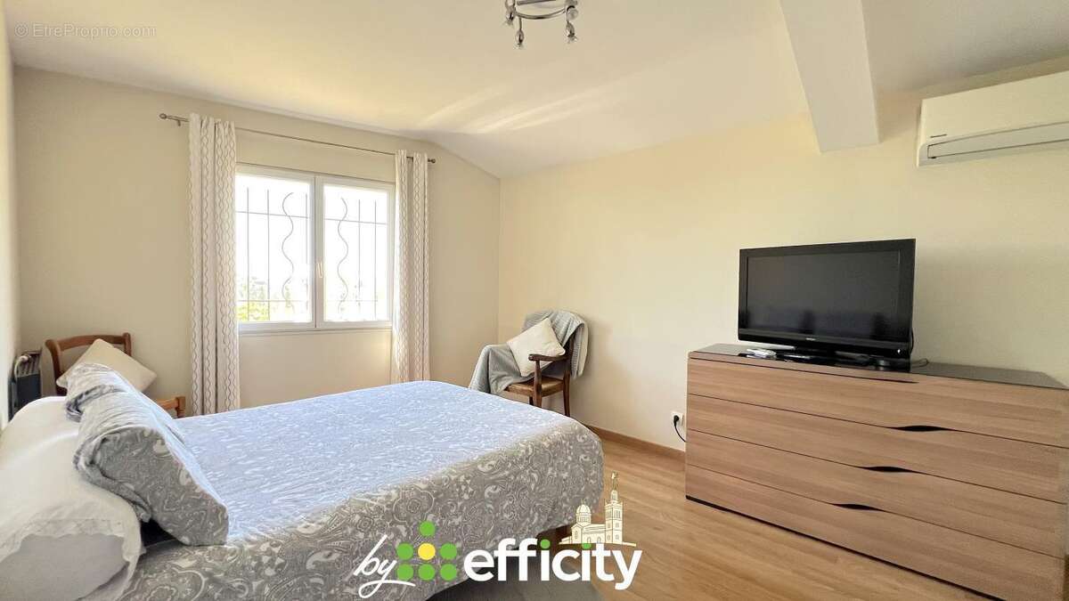 Maison à MARSEILLE-13E