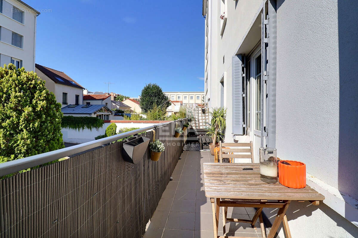 Appartement à RUEIL-MALMAISON