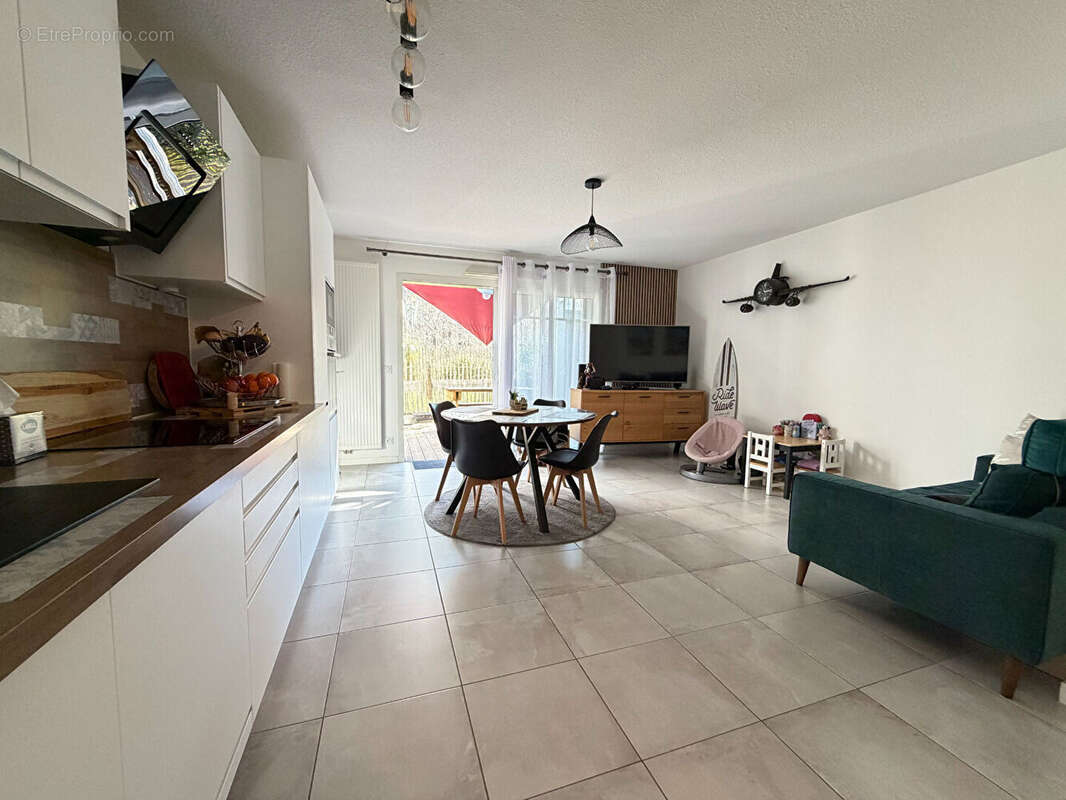 Maison 65 m² à étage - écoquartier à la Teste De Buch - 3 pièces. - photo 2