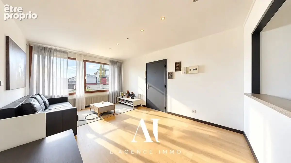 Appartement 2 pièces 46 m² à vendre à Gex (01170) - photo 1
