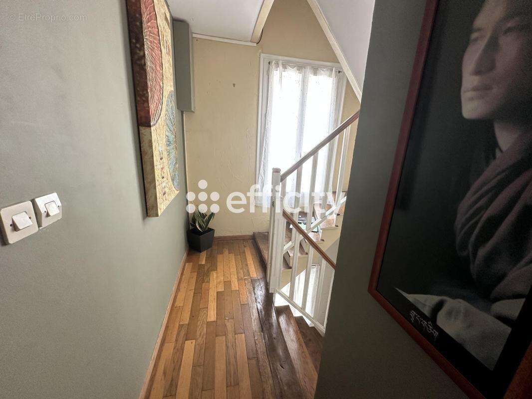 Maison à MONTATAIRE