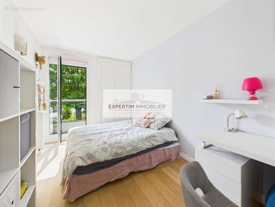 Appartement à JOUY-EN-JOSAS