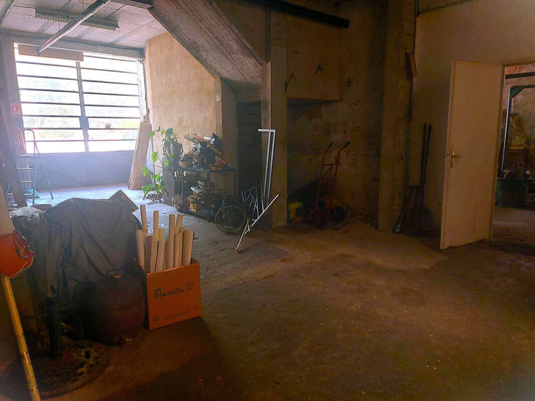 Appartement à MALAUCENE