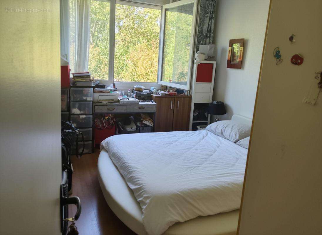 Appartement Villeneuve Saint Georges 3 pièces de 66 m2 + une cave en rez-de-chaussée - photo 8