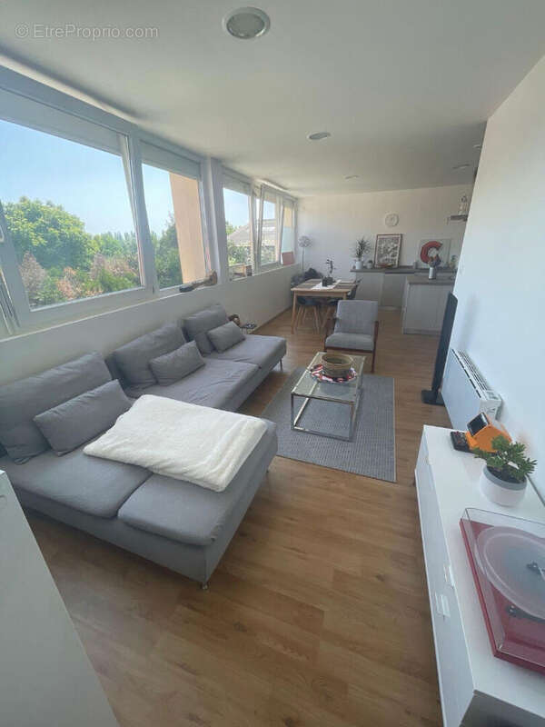JOLIVET - Immeuble de 612 m2 sur terrain de 1303 m2 - photo 11