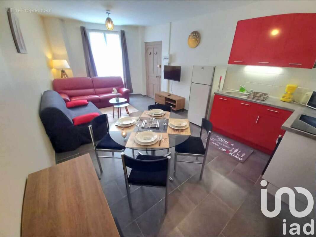 Photo 8 - Appartement à SAINT-YRIEIX-LA-PERCHE