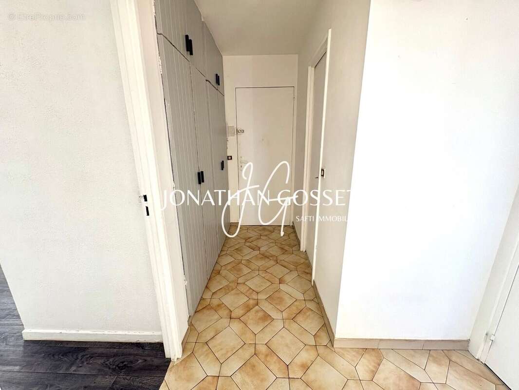 Photo 9 - Appartement à POISSY