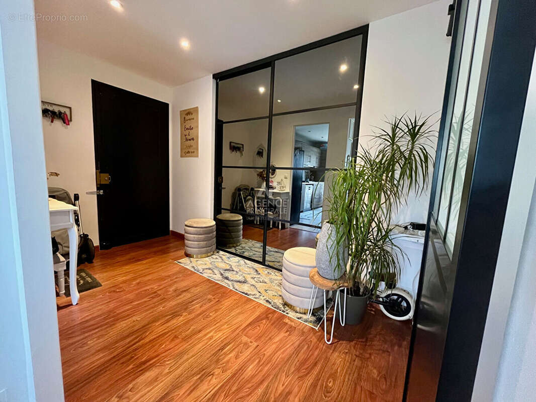 Appartement à MAISONS-LAFFITTE