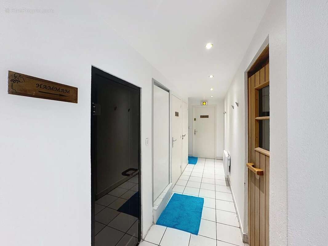 Appartement à VALLAURIS