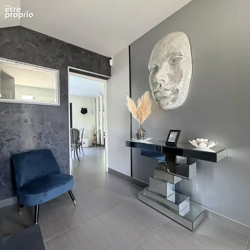 A vendre saint-julien-les-villas maison 254,67m2 5 suites parentales piscine jardin 987m2 - photo 6