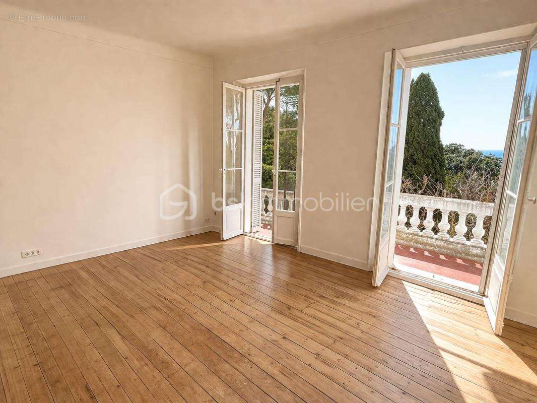 Maison à SAINT-RAPHAEL