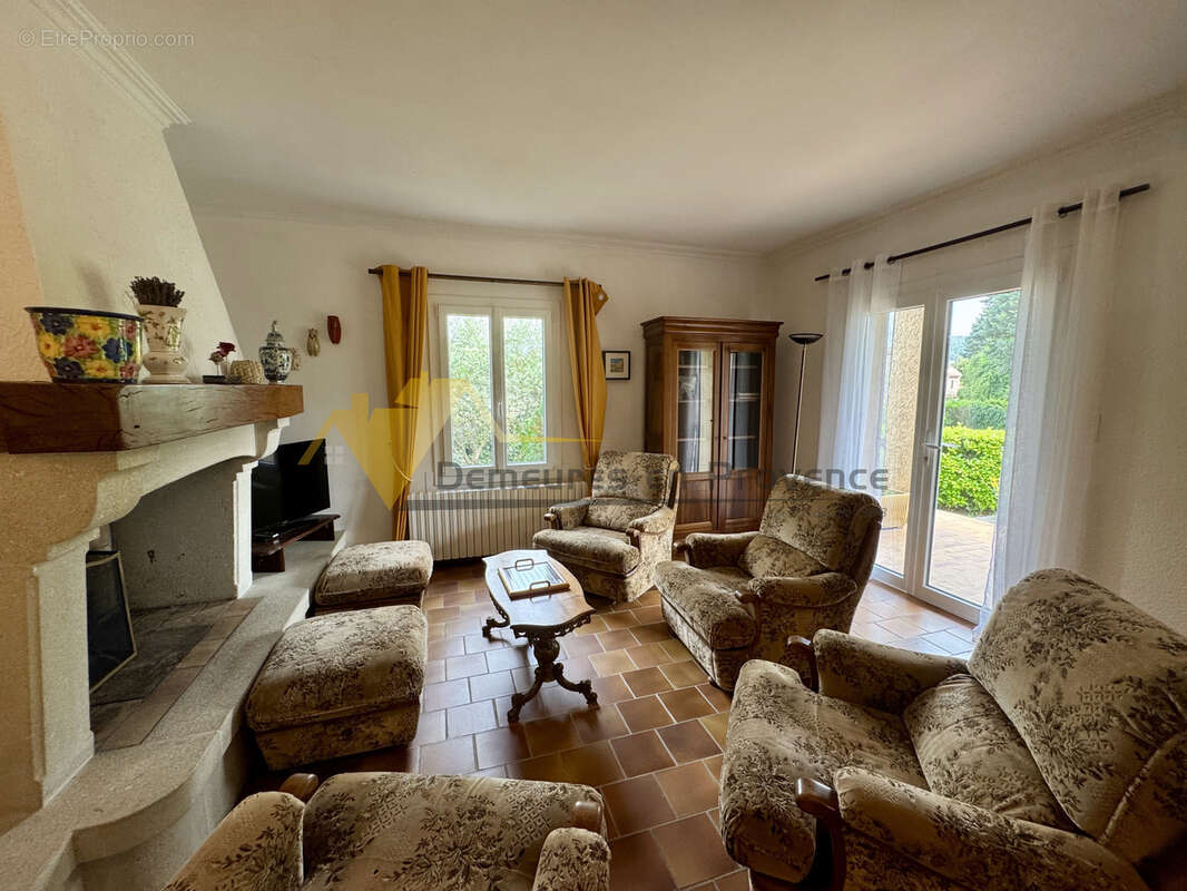 Maison à VAISON-LA-ROMAINE