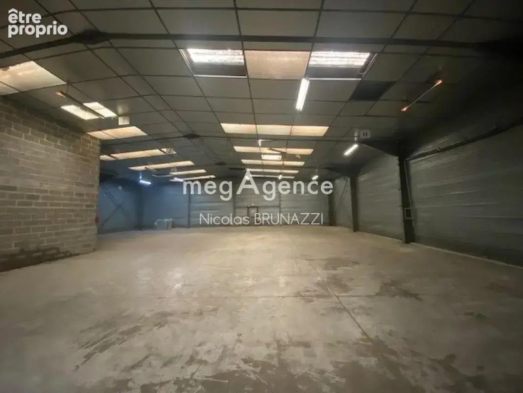 Bâtiment industriel de 2112 m² Zone Industrielle 61120 Vimoutiers - photo 5