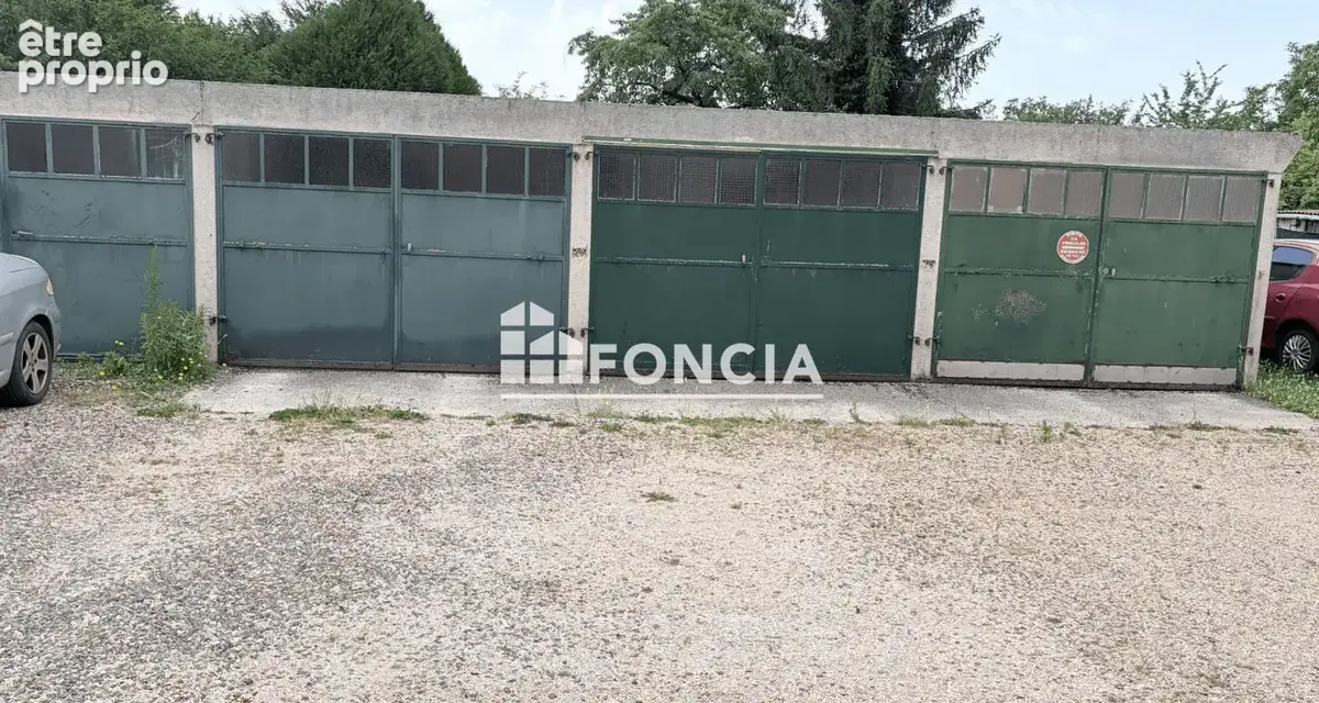 Bourg tous commerces banlieue immediate de soissons - photo 6