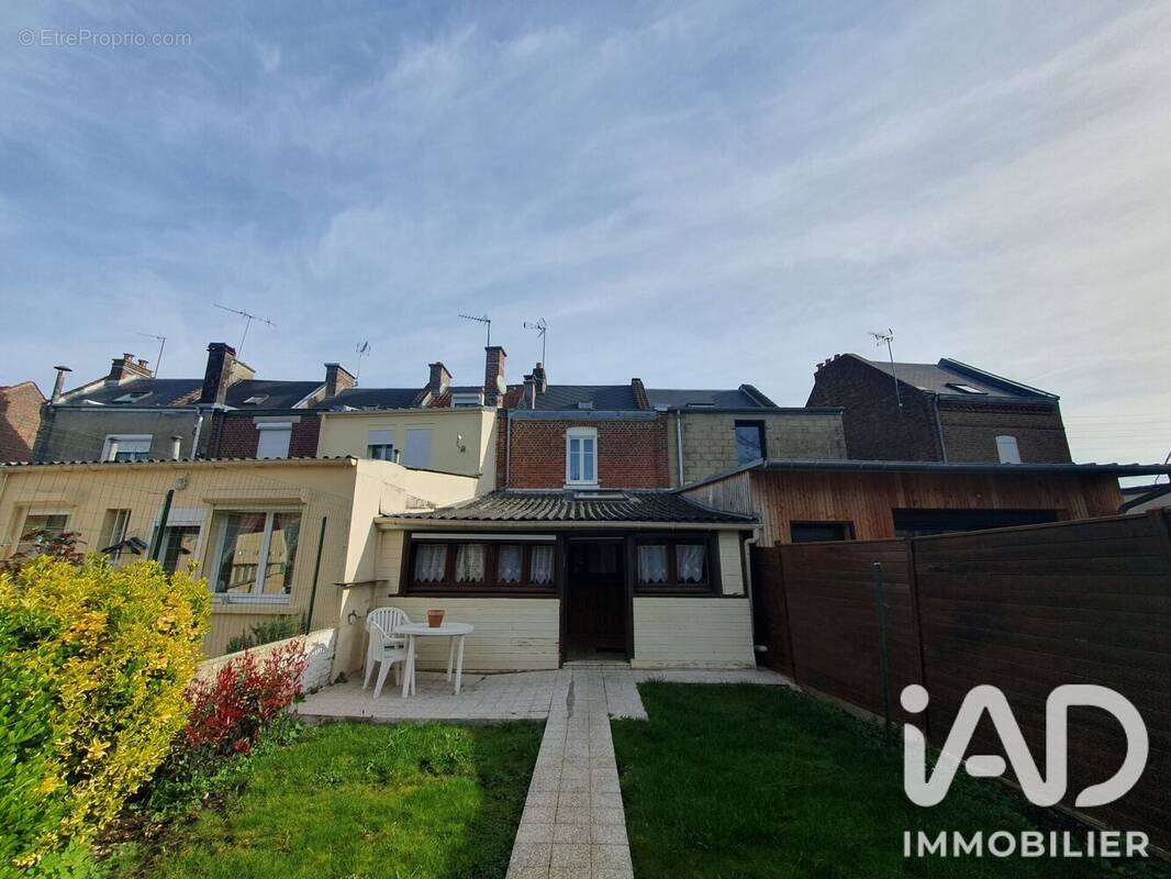 Photo 1 - Maison à AMIENS