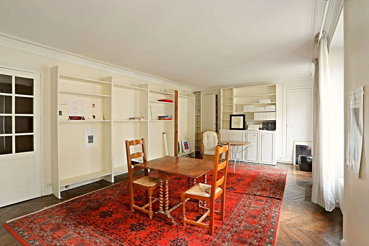 Appartement à PARIS-5E