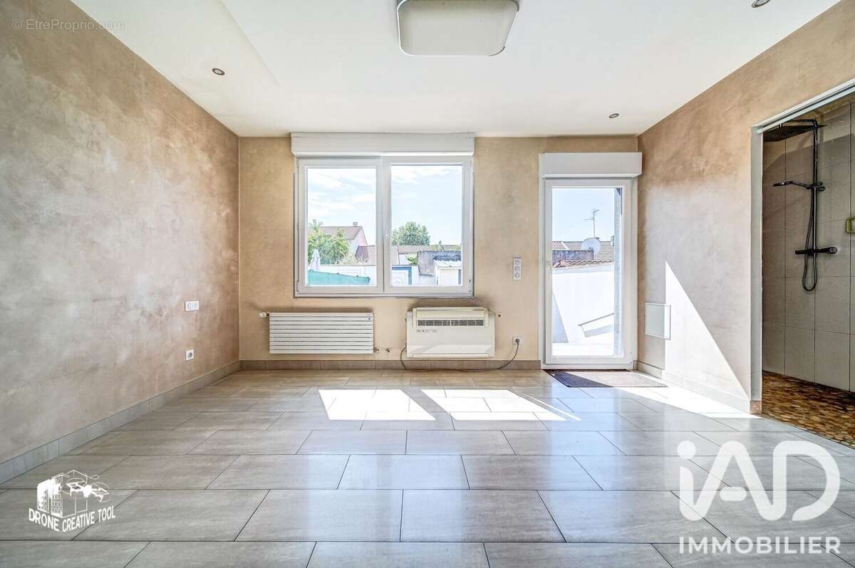 Maison 79 m² à Guenange  - photo 4