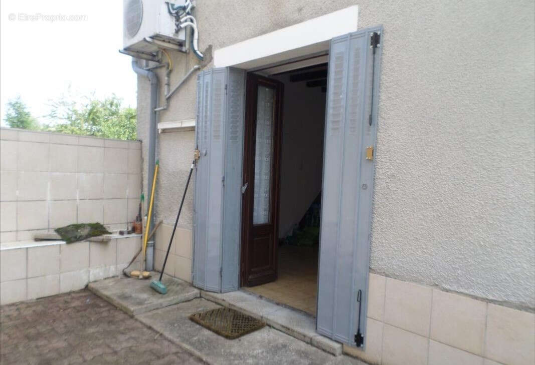 Maison à CHATEAUNEUF-SUR-CHER