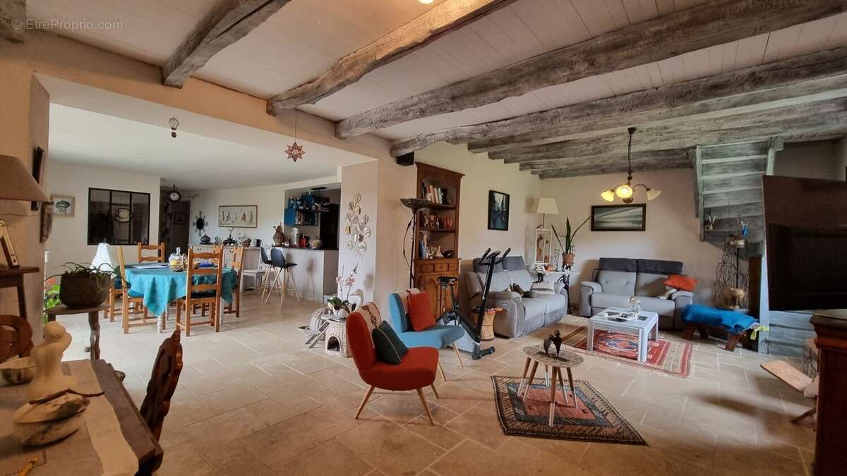 Maison à THENON