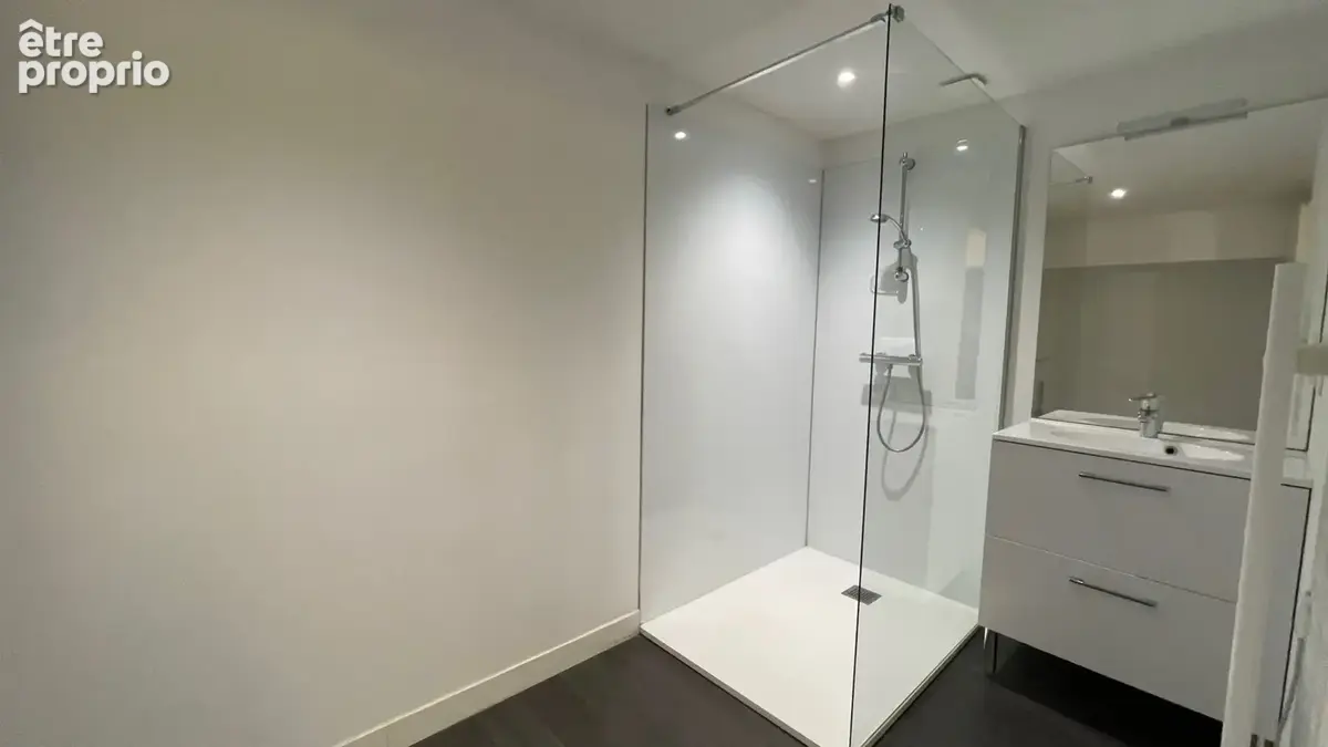 Appartement 3 pièces 52 m² à vendre à Mayenne (53100) - photo 7