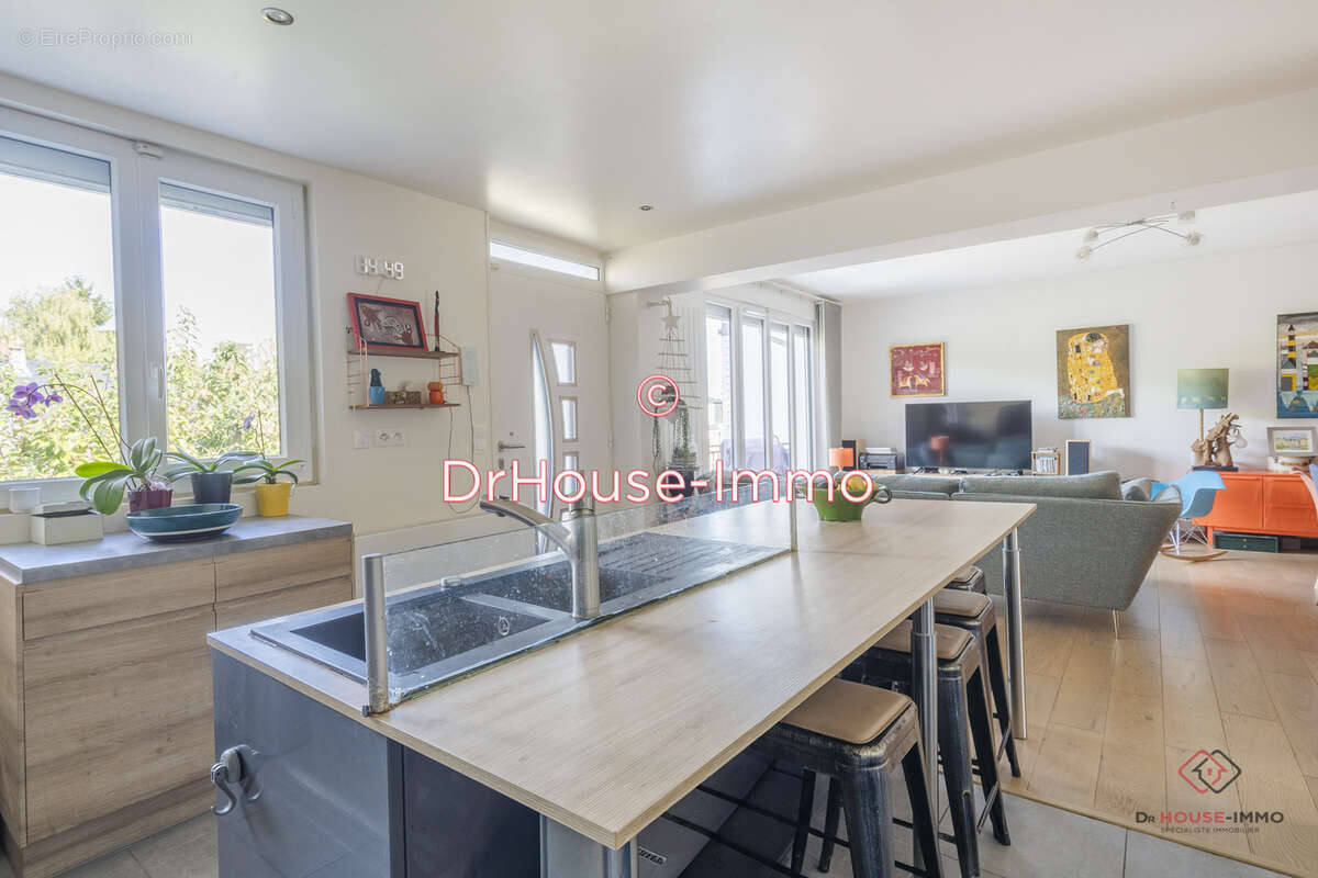 Maison à FONTENAY-SOUS-BOIS