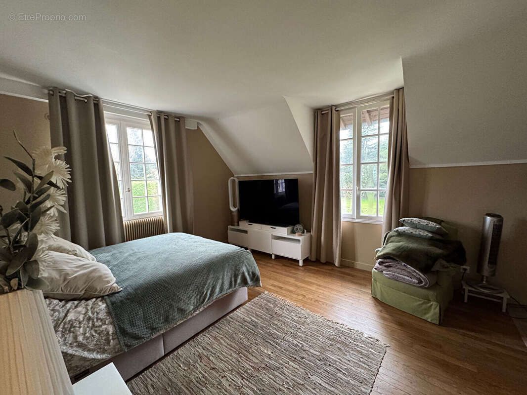 Maison à NOISY-LE-ROI