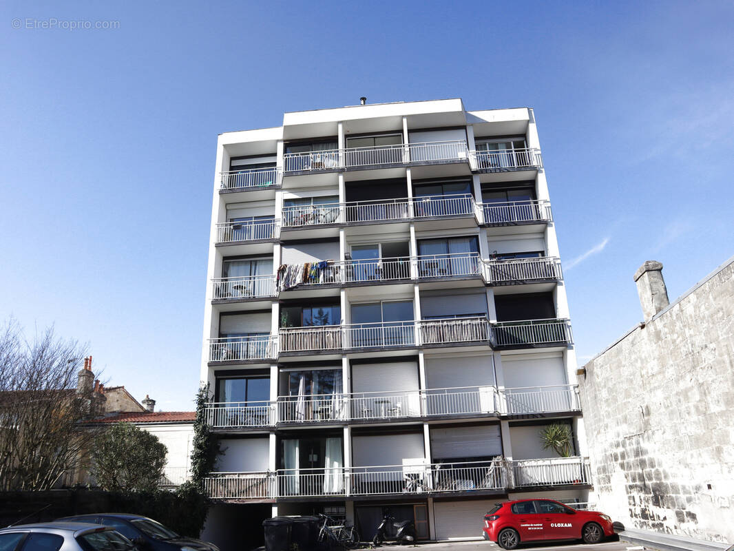 Appartement à BORDEAUX