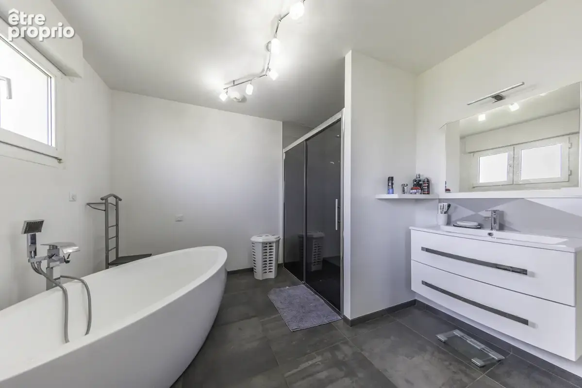 Maison contemporaine 7 pièces 252m2 - photo 9