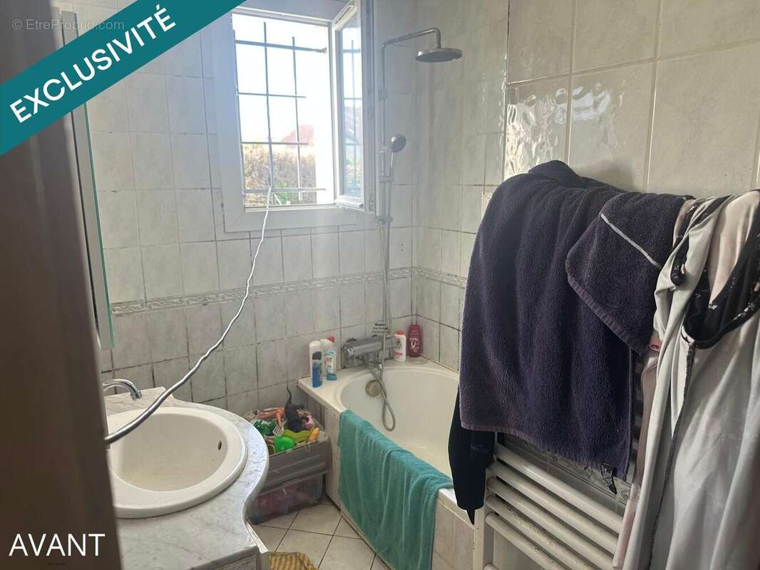 Maison 106 m² à Izeure  - photo 4