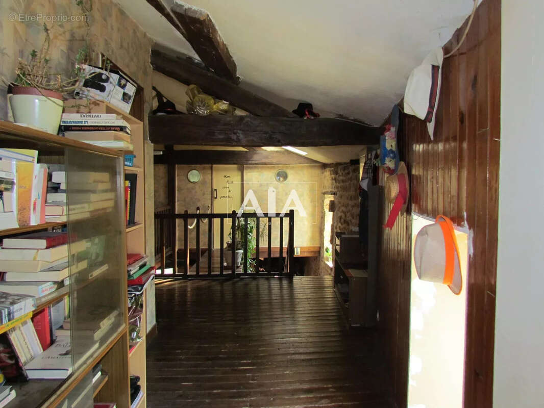 Maison proche de Nanteuil en Vallée - photo 18