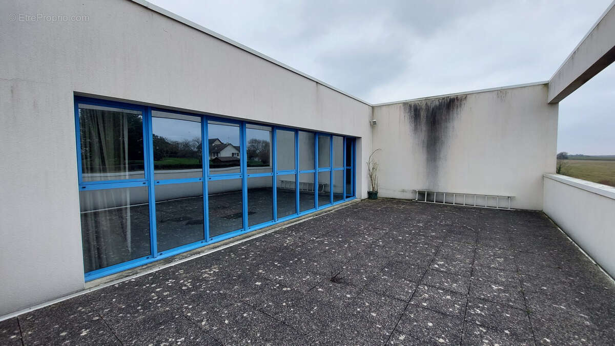 Commerce à POITIERS