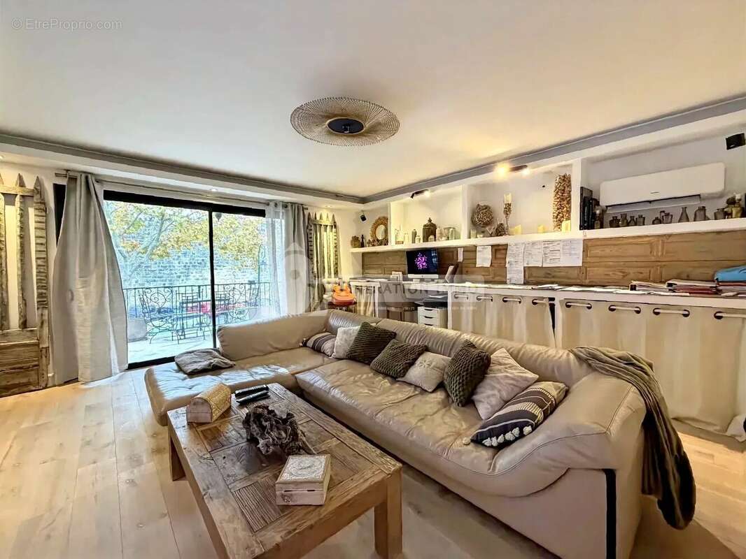 Appartement à AIGUES-MORTES