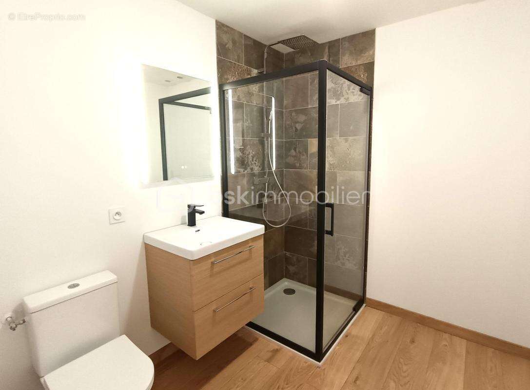 Appartement à CARNOULES