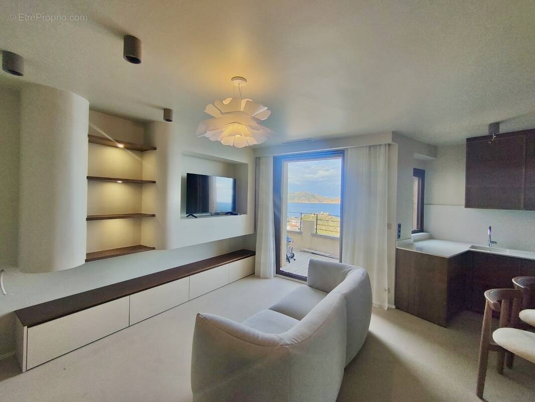 Appartement à CALVI