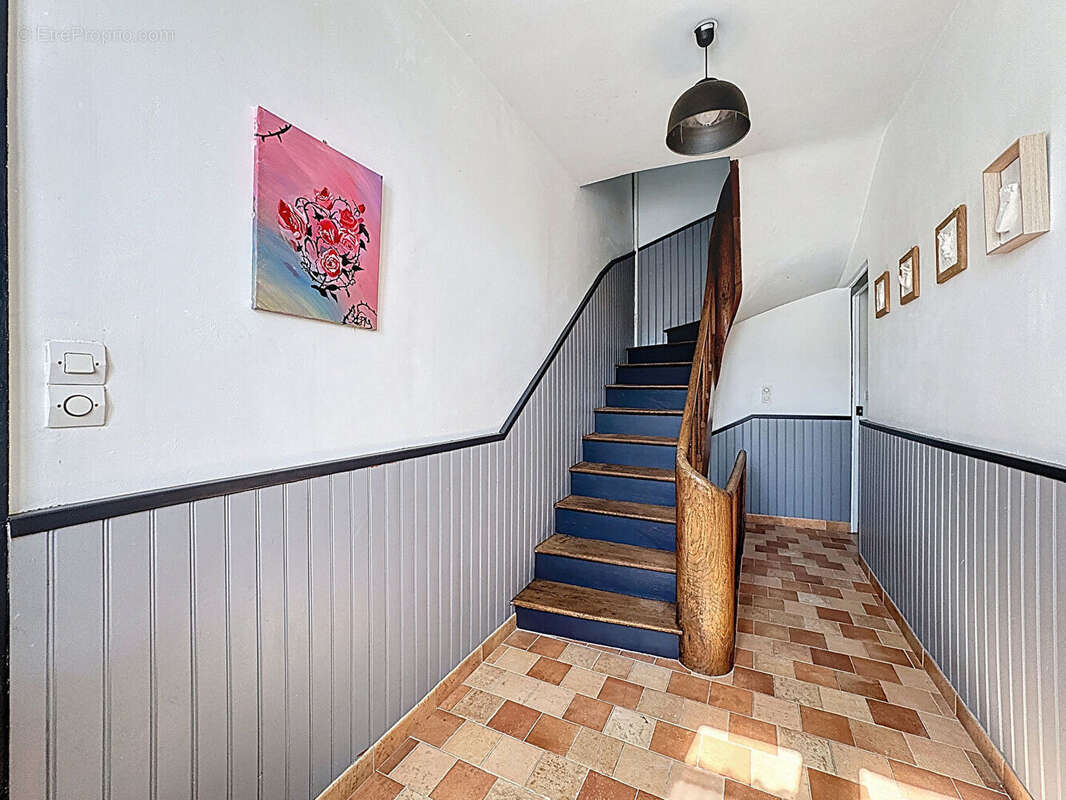 Maison à DOUE-LA-FONTAINE