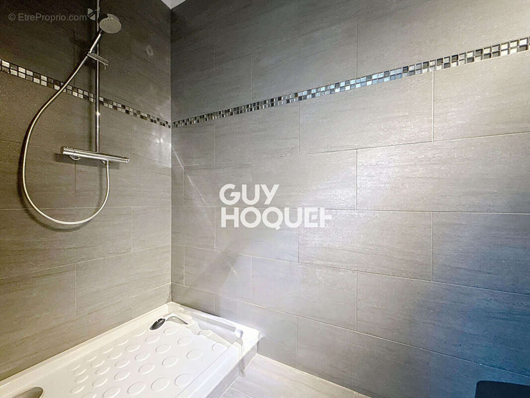 Maison à MOUANS-SARTOUX