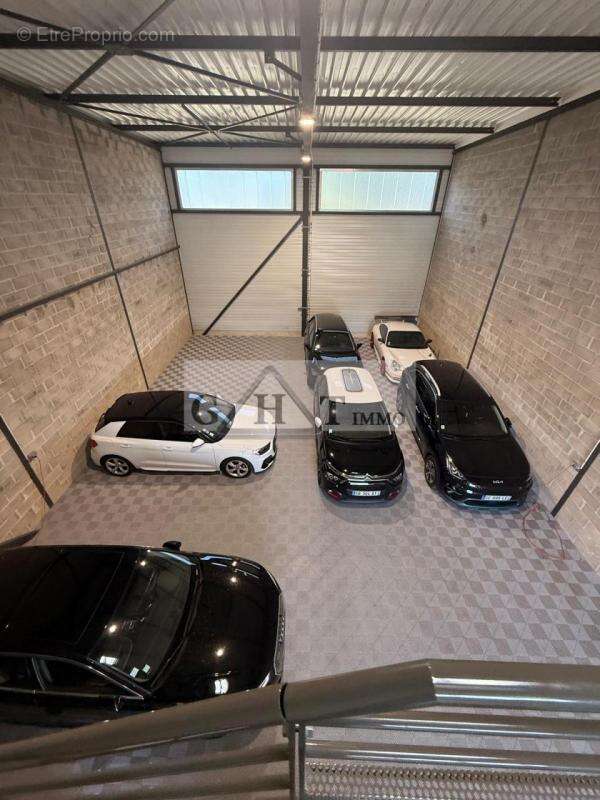 Commerce à MARCOUSSIS