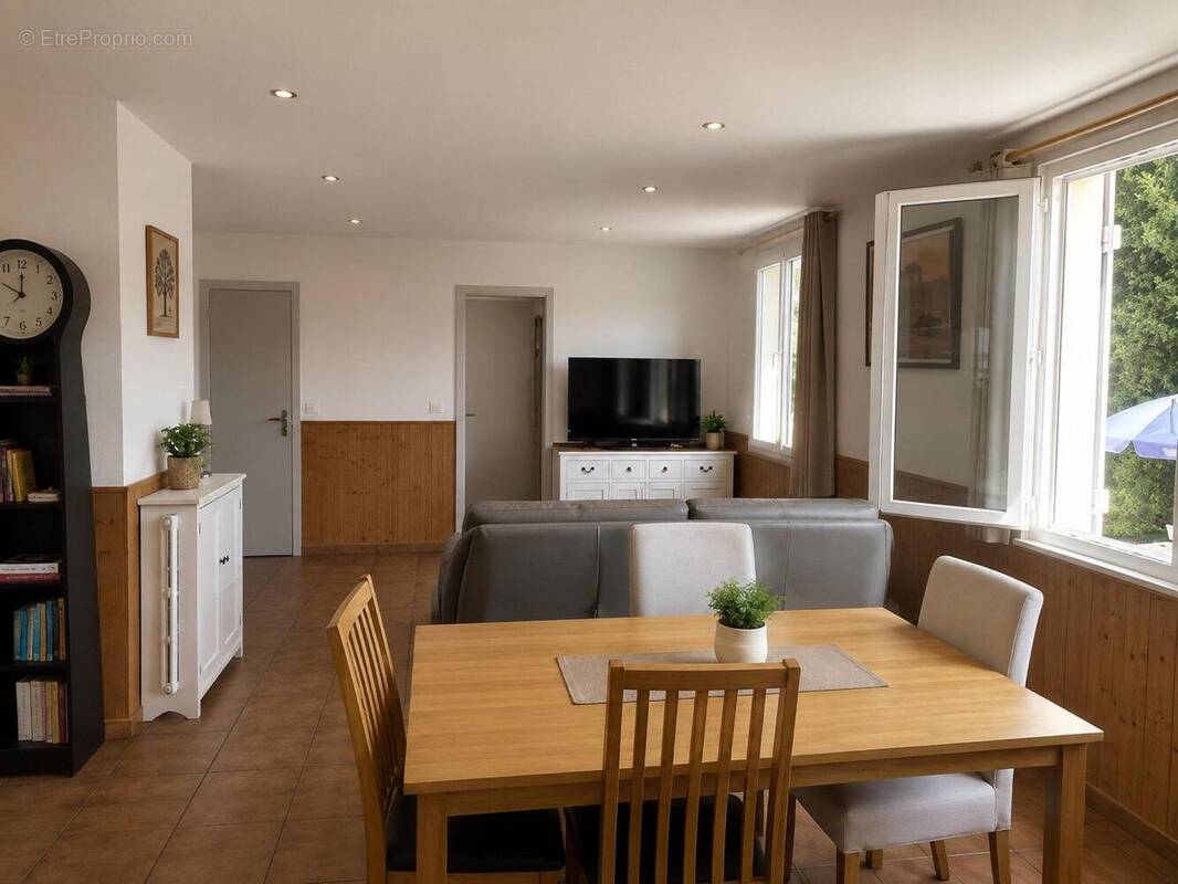Photo 1 - Maison à SENLIS