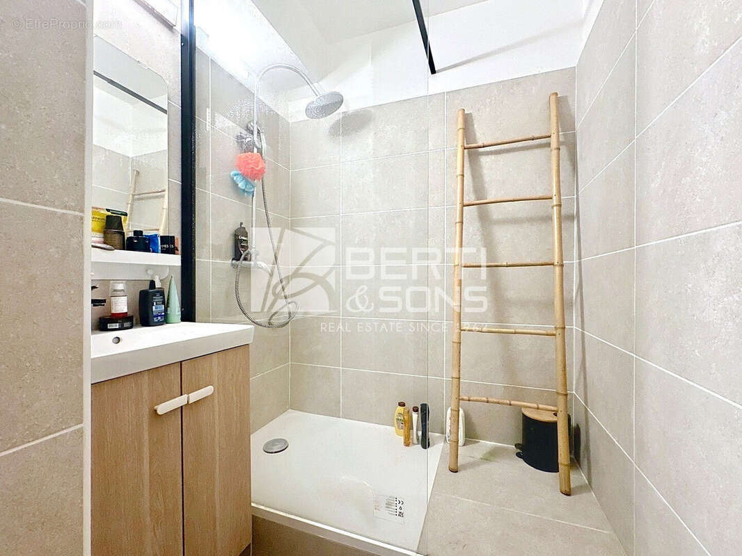 Appartement à THEOULE-SUR-MER