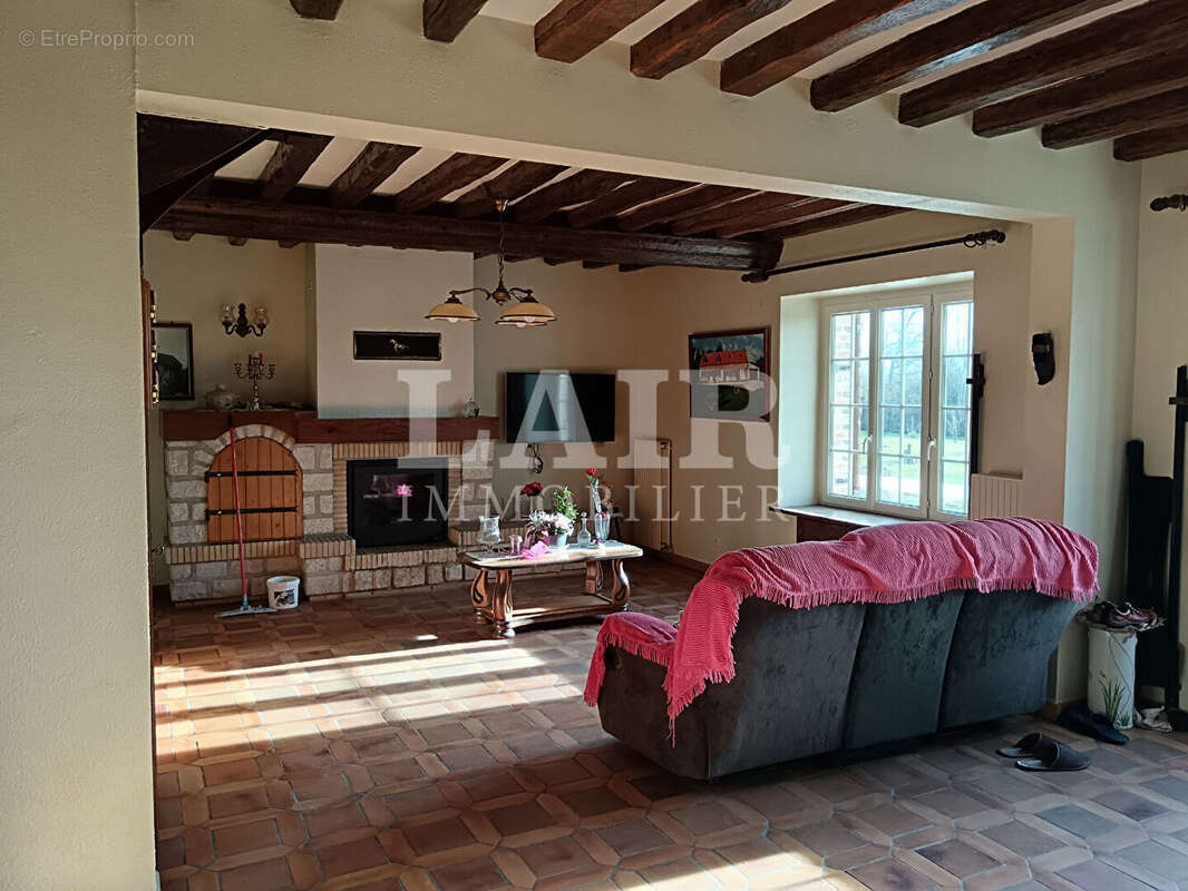 Maison à LE MELE-SUR-SARTHE