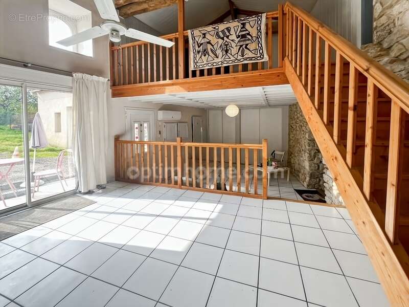 Maison à VALENCE-SUR-BAISE