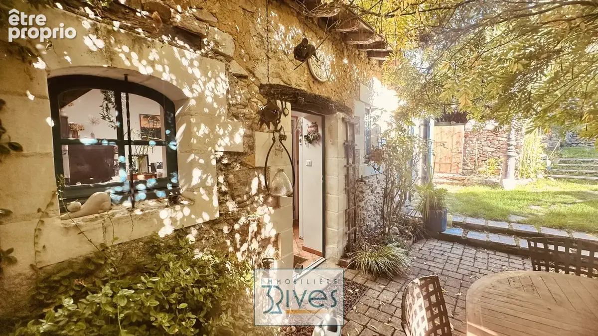 Maison ancienne pleine de charme BRIOLLAY - 140 M2 - photo 3